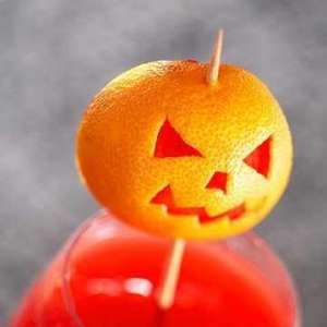 波兰人扫墓和全家团聚的日子——万圣节